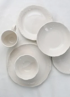 ASSIETTE À DESSERT EN GRÈS ORNEMENTÉ CREME