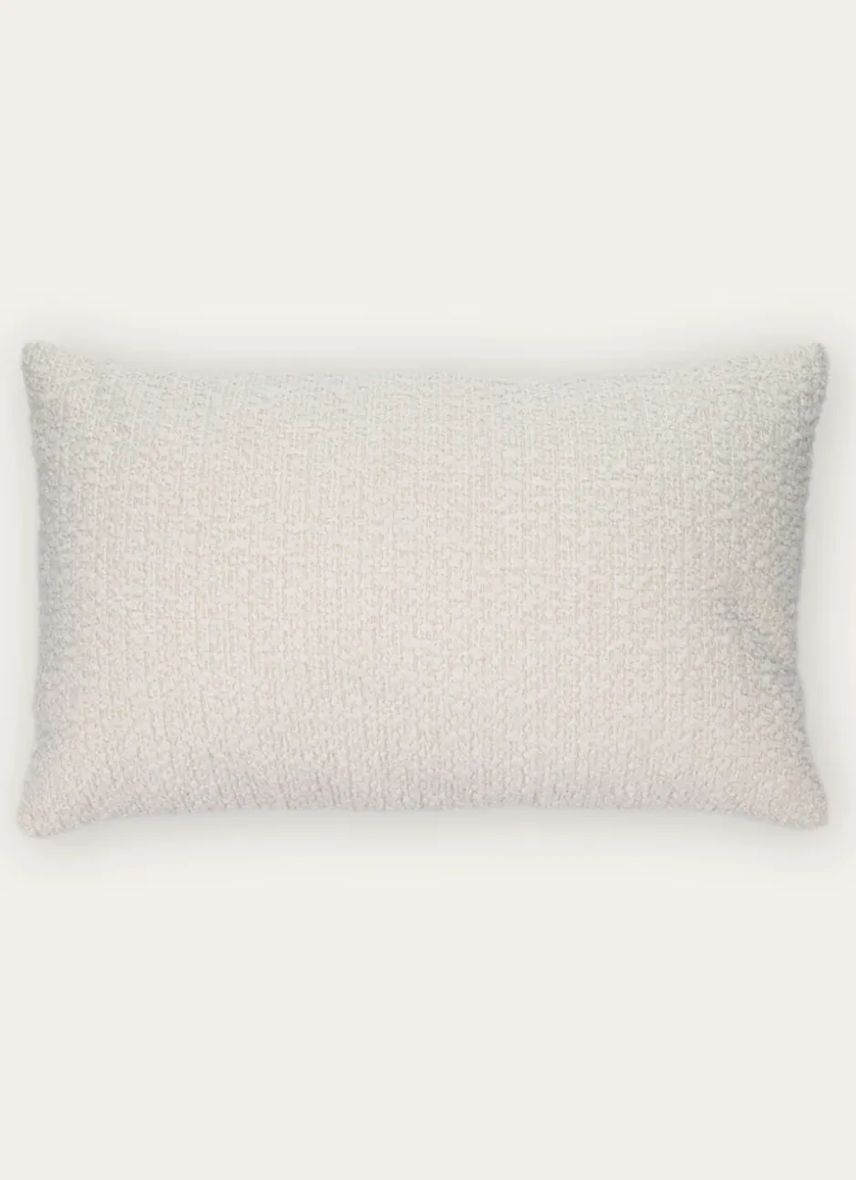 COUSSIN RECTANGULAIRE EN TISSU BOUCLETTE BLANC