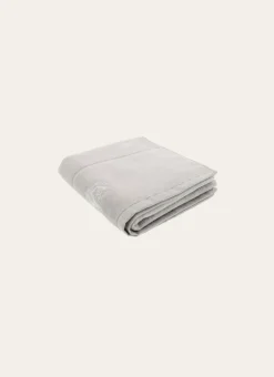 DRAP DE BAIN VELOURS EN COTON BRODERIE 500GR GRIS PERLE