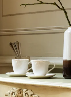 TASSE ET SOUCOUPE EN PORCELAINE ROYAL BLANC