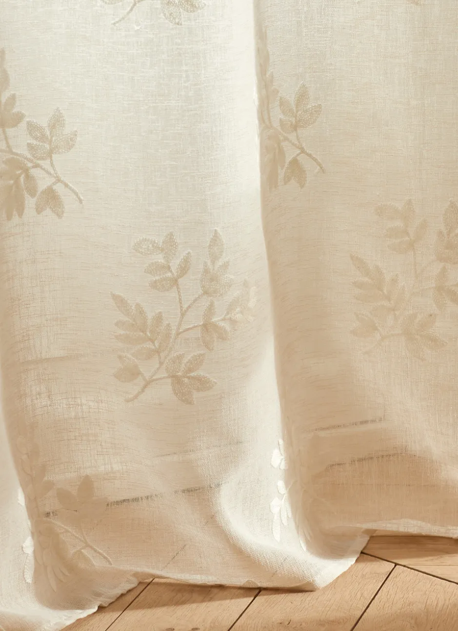 VOILAGE BRODÉ MOTIFS BOUQUETS ÉCRU